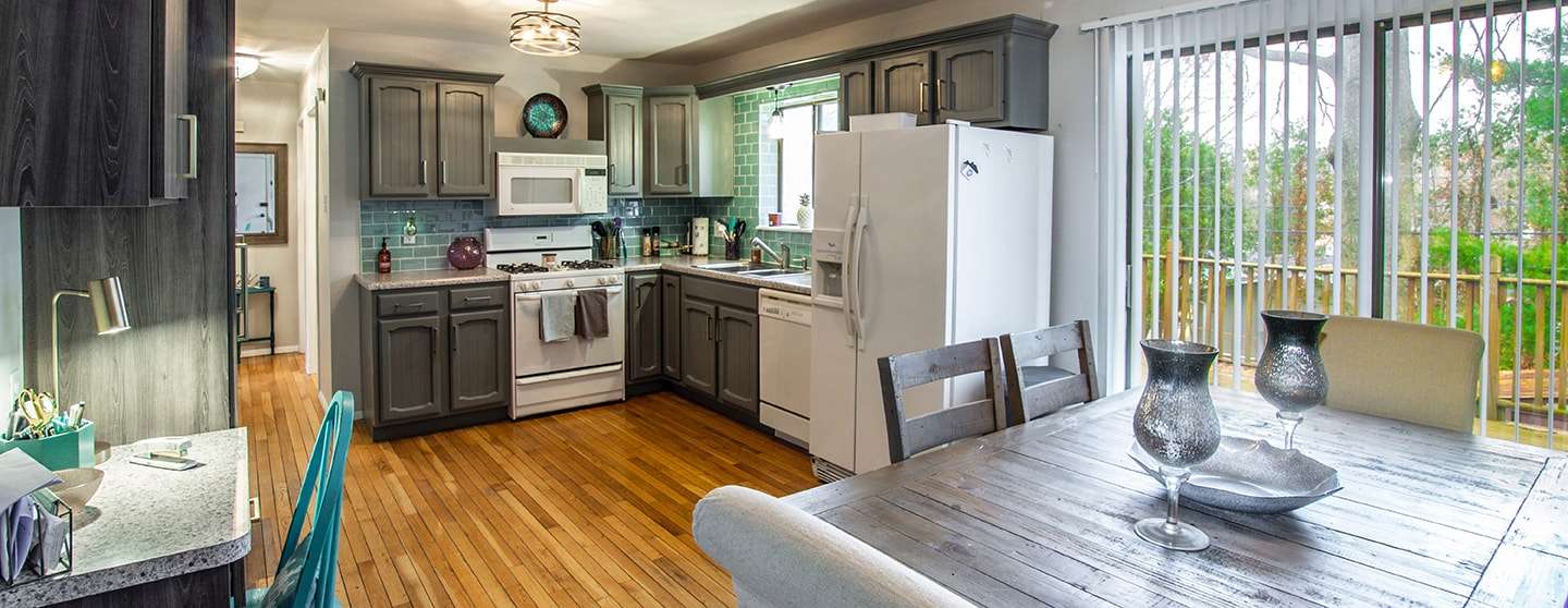 Realtyna, Pasadena, Los Angeles, California, United States 91184, 3 Bedrooms Bedrooms, 4 Rooms Rooms,2 BathroomsBathrooms,Apartament,Houses mod,T2528049